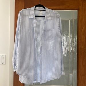Linen shirt in white and light blue stripes